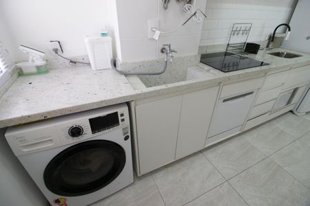 Apartamento à venda com 49m², 2 quartos e 1 vagaCozinha e Área de Serviço