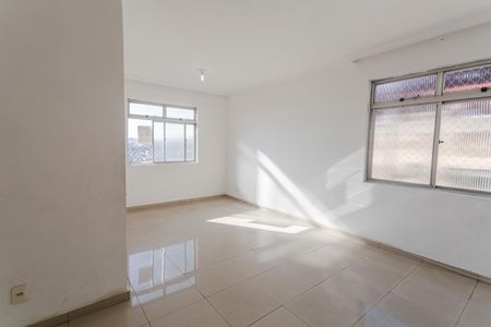 Sala de apartamento para alugar com 2 quartos, 100m² em Aparecida, Belo Horizonte