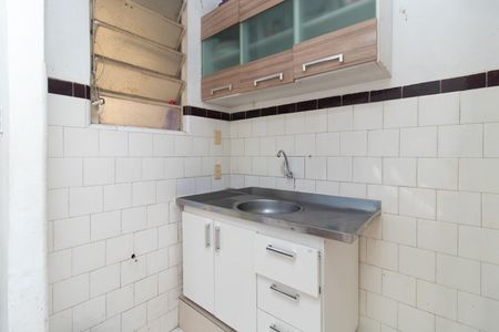 Apartamento à venda com 34m², 1 quarto e sem vagaCozinha e Área de Serviço