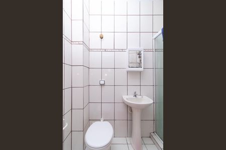 Banheiro de apartamento para alugar com 1 quarto, 34m² em Centro Histórico, Porto Alegre