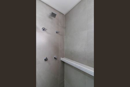 Apartamento para alugar com 68m², 2 quartos e 1 vagaBanheiro da Suíte