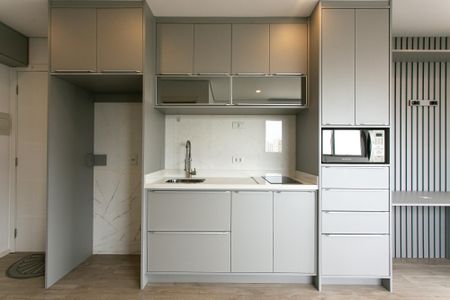 Studio de kitnet/studio para alugar com 1 quarto, 31m² em Vila Zilda, São Paulo