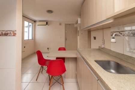 Apartamento para alugar com 47m², 2 quartos e sem vagaCozinha