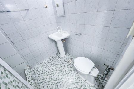 Apartamento para alugar com 32m², 1 quarto e sem vagaBanheiro 