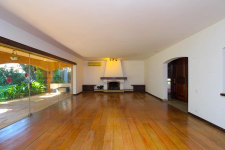 Sala  de casa para alugar com 4 quartos, 630m² em Cidade Jardim, São Paulo