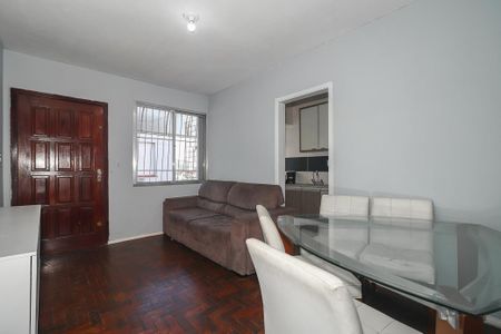 Sala de apartamento à venda com 1 quarto, 38m² em Bom Jesus, Porto Alegre