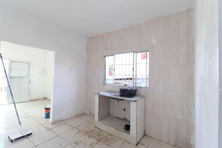 Casa para alugar com 90m², 2 quartos e sem vaga