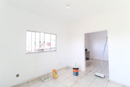 Casa para alugar com 90m², 2 quartos e sem vaga