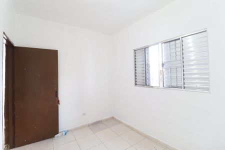 Casa para alugar com 90m², 2 quartos e sem vaga