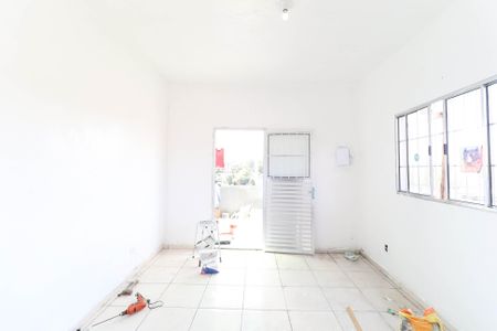 Casa para alugar com 2 quartos, 90m² em Jardim Filhos da Terra, São Paulo