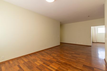 Apartamento para alugar com 142m², 3 quartos e 2 vagasSala