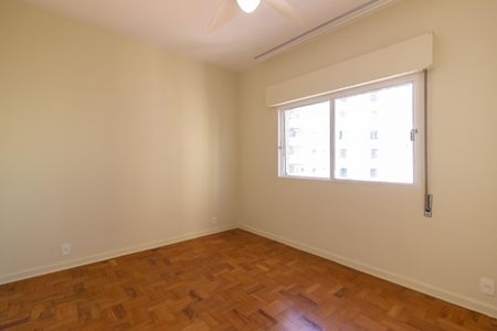 Apartamento para alugar com 142m², 3 quartos e 2 vagasSuíte