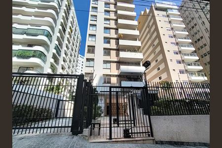 Apartamento para alugar com 142m², 3 quartos e 2 vagasFachada