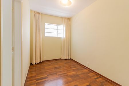 Apartamento para alugar com 142m², 3 quartos e 2 vagasSala