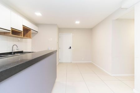 Apartamento à venda com 48m², 2 quartos e sem vaga Apartamento à venda com 48m², 2 quartos e sem vagaSala/Cozinha