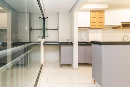 Apartamento à venda com 48m², 2 quartos e sem vaga Apartamento à venda com 48m², 2 quartos e sem vagaSala/Cozinha