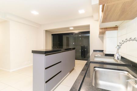 Apartamento à venda com 48m², 2 quartos e sem vaga Apartamento à venda com 48m², 2 quartos e sem vagaSala/Cozinha