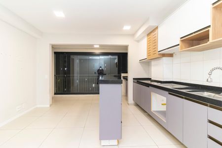 Apartamento à venda com 48m², 2 quartos e sem vaga Apartamento à venda com 48m², 2 quartos e sem vagaSala/Cozinha