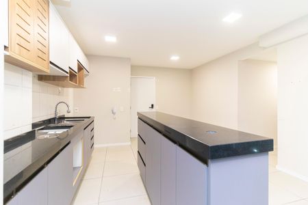 Apartamento à venda com 48m², 2 quartos e sem vaga Apartamento à venda com 48m², 2 quartos e sem vagaSala/Cozinha