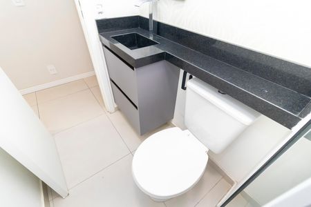 Apartamento à venda com 48m², 2 quartos e sem vaga Apartamento à venda com 48m², 2 quartos e sem vagaBanheiro
