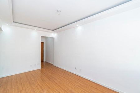 Sala de apartamento para alugar com 2 quartos, 75m² em Ramos, Rio de Janeiro