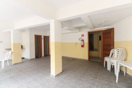 Apartamento à venda com 45m², 2 quartos e sem vagaÁrea Comum - Salão de Festas