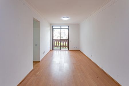 Apartamento à venda com 73m², 2 quartos e 1 vaga Apartamento à venda com 73m², 2 quartos e 1 vagaSala