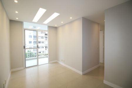 Sala de apartamento para alugar com 2 quartos, 52m² em Anil, Rio de Janeiro