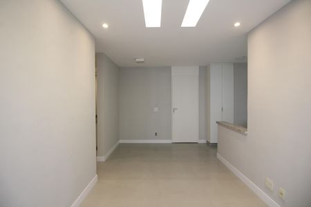 Sala de apartamento para alugar com 2 quartos, 52m² em Anil, Rio de Janeiro