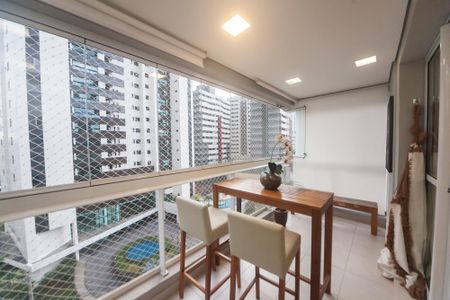 Varanda da Sala de apartamento para alugar com 3 quartos, 105m² em Vila da Serra, Nova Lima