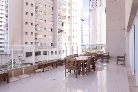 Apartamento para alugar com 105m², 3 quartos e 2 vagas Apartamento para alugar com 105m², 3 quartos e 2 vagasÁrea comum - Salão de festas 2