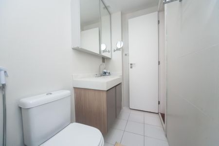 Apartamento para alugar com 105m², 3 quartos e 2 vagas Apartamento para alugar com 105m², 3 quartos e 2 vagasBanheiro da Suíte