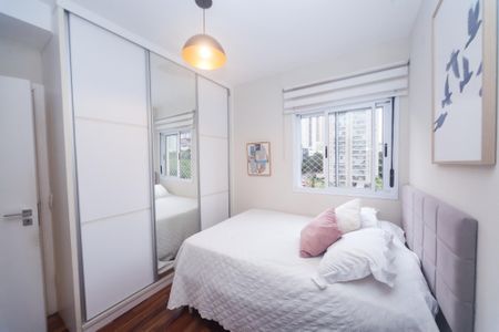 Apartamento para alugar com 105m², 3 quartos e 2 vagas Apartamento para alugar com 105m², 3 quartos e 2 vagasSuíte