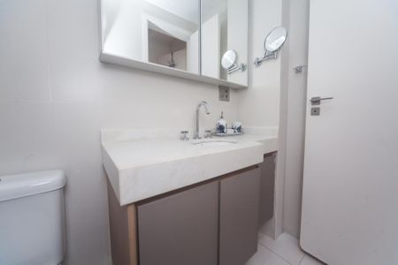 Apartamento para alugar com 105m², 3 quartos e 2 vagas Apartamento para alugar com 105m², 3 quartos e 2 vagasBanheiro da Suíte