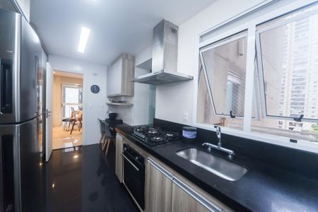 Apartamento para alugar com 105m², 3 quartos e 2 vagas Apartamento para alugar com 105m², 3 quartos e 2 vagasBanheiro da Suíte 2