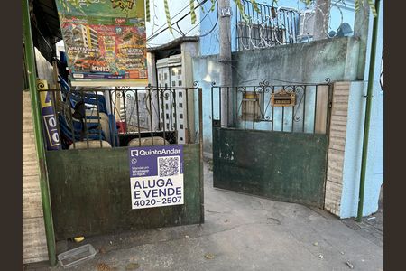 Entrada de apartamento à venda com 2 quartos, 45m² em Piedade, Rio de Janeiro