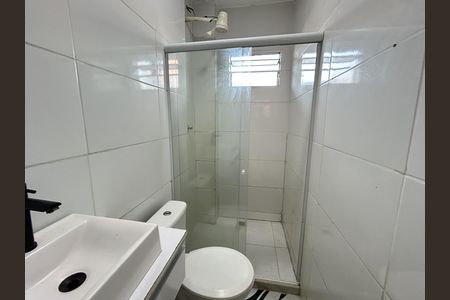 Apartamento para alugar com 45m², 2 quartos e sem vagaBanheiro