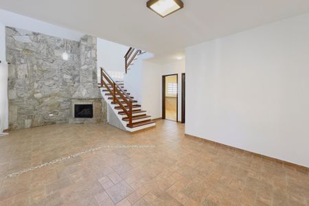 Sala de casa de condomínio para alugar com 4 quartos, 240m² em Urbanova, São José dos Campos