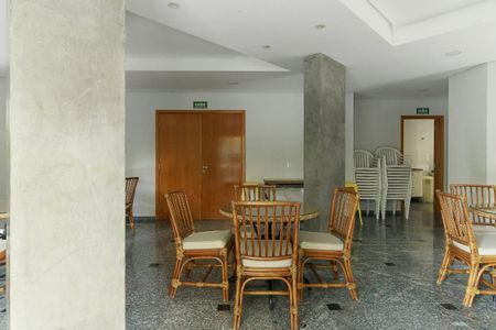 Apartamento à venda com 140m², 2 quartos e 3 vagas Apartamento à venda com 140m², 2 quartos e 3 vagasÁrea comum