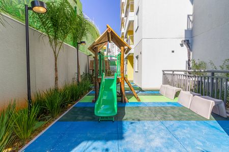 Apartamento para alugar com 28m², 1 quarto e sem vagaÁrea comum - Playground