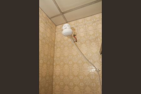 Casa à venda com 142m², 3 quartos e 2 vagasBanheiro