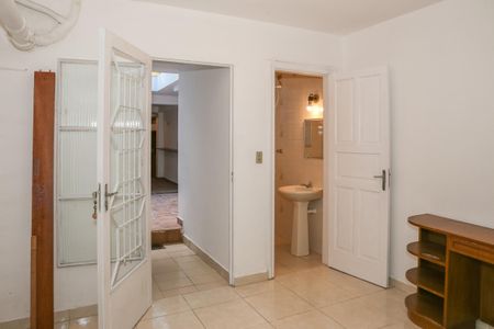 Casa à venda com 142m², 3 quartos e 2 vagasSuíte