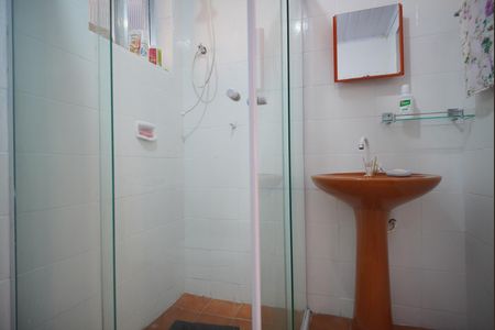 Apartamento à venda com 70m², 2 quartos e sem vagaBanheiro Corredor