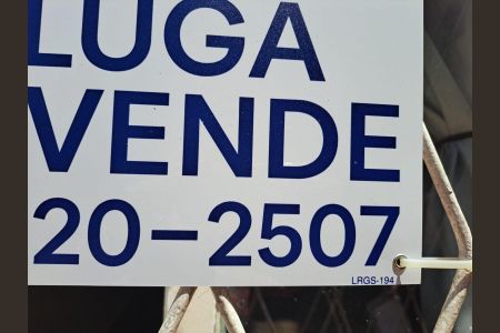 Apartamento à venda com 70m², 2 quartos e sem vaga Apartamento à venda com 70m², 2 quartos e sem vagaPlaca