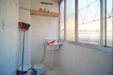 Apartamento à venda com 70m², 2 quartos e sem vagaCozinha e Área de Serviço