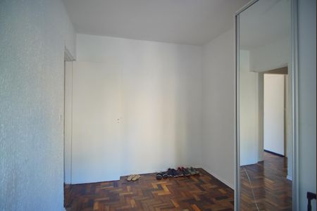 Quarto 2 de apartamento à venda com 2 quartos, 70m² em Humaitá, Porto Alegre