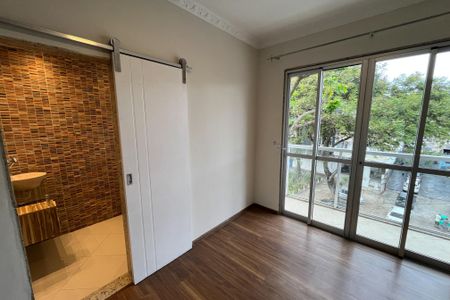 Apartamento à venda com 195m², 3 quartos e 1 vagaQuarto 2