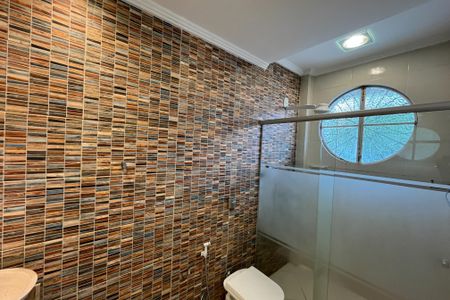 Apartamento à venda com 195m², 3 quartos e 1 vagaBanheiro do Quarto 2