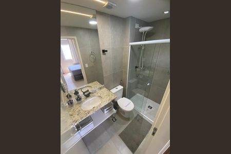 Apartamento para alugar com 74m², 2 quartos e 2 vagas Apartamento para alugar com 74m², 2 quartos e 2 vagasBanheiro