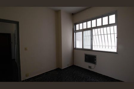 Apartamento à venda com 56m², 2 quartos e sem vaga